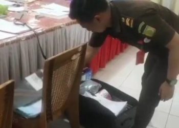 Dugaan Korupsi Pengelolan Dana PMI, Tim Kejari Muara Enim Geledah Kantor PMI Cabang Muara Enim