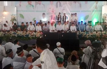 Hadirkan Ustad Abdul Somad, Ribuan Warga Gelumbang Raya Padati Peringatan Nuzulul Qur’an 1446 H