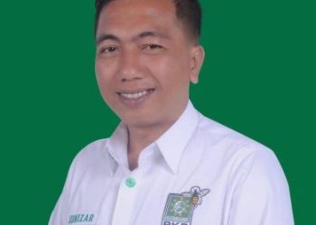 Politisi PKB Junizar Zakaria Bagikan 300 Paket Daging Sapi untuk Warga Menjelang Idul Fitri