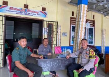 Menjalin Kemanunggalan TNI dengan Rakyat, Babinsa Koramil 04/Gunung Megang Gelar Komsos di Desa Pagar Dewa