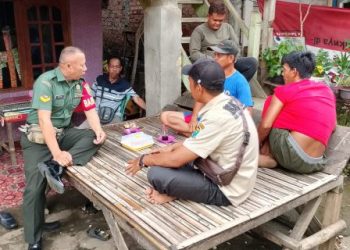 Babinsa  Gunung Megang Himbau Warga Jaga Keamanan di Masa Lebaran