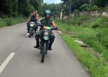 Antisipasi Karhutla, Peltu Mukhlis dan Babinsa Koramil 04/Gunung Megang Gencarkan Patroli di Kecamatan Benakat