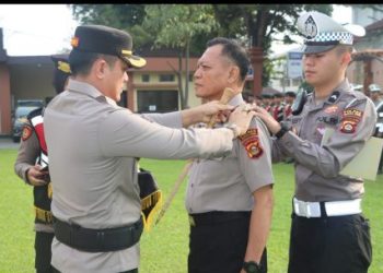 Naik Pangkat, Wujud Pengabdian dan Kehormatan: Kompol Yulizar Rinaldo Terima Amanah Terakhir Sebelum Purna Tugas