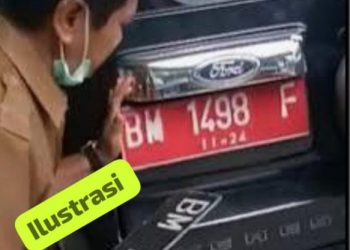 Tanpa Izin, Sanksi Pidana Bagi Pejabat Ganti Plat Merah Jadi Plat Hitam 