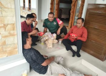 Demi Menjalin Hubungan Baik, Babinsa Laksanakan Komsos dengan Warga Binaan