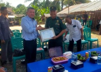 Danramil 404-04/Gunung Megang Hadiri Serah Terima Simbolis 6 Titik Sumur Bor Bantuan PT TEL di Desa Baturaja