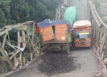 Diduga Tak Kuat Menampung Beban, Aktivis Muara Enim Desak Usut Ambruknya Jembatan Penghubung Muara Enim -Lahat 