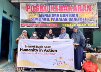 Srikandi Bukit Asam Salurkan Bantuan untuk Korban Kebakaran