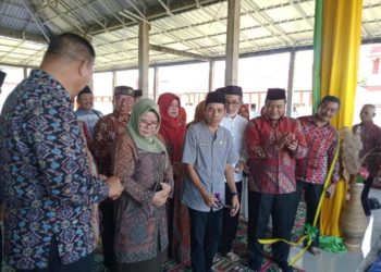 Lurah Rabitha Alam Resmikan Masjid Al Ikhlas SMK Negeri 1 Muara Enim 