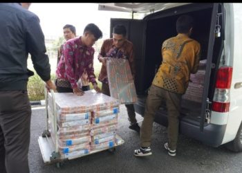 Kejati Sumsel Sita BB Uang Dugaan Korupsi Rp.506 Milyar Terkait Fasilitas Kredit Bank Plat Merah 