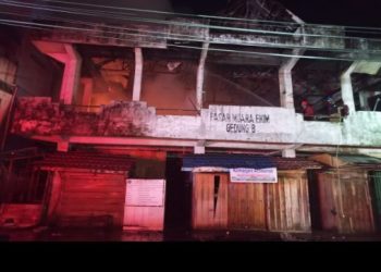 Tempat Penjual Baju Bekas Pasar Impres Muara Enim Terbakar Hebat Dini Hari Tadi 