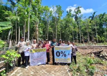 Babinsa Koramil 404-04/GM Monitoring Titik Nol Pembangunan Fisik Desa Tebat Agung