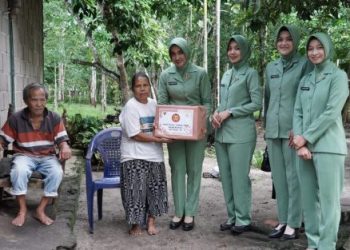 Meriahkan HUT ke-80 TNI, Yonkav 5/DPC Gelar Bakti Sosial untuk Warga Sekitar