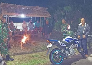 Babinsa Koramil 404-04/Gunung Megang Gelar Patroli Bersama di Kecamatan Empat Petulai Dangku
