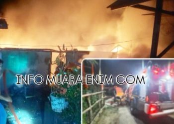 Diduga Korsleting Listrik Rumah Ditinggal Pemilik di Muara Enim Ludes Terbakar 