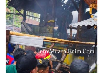 Ditinggal Memasak Rumah Warga di Desa Kepur Muara Enim Ludes Terbakar 