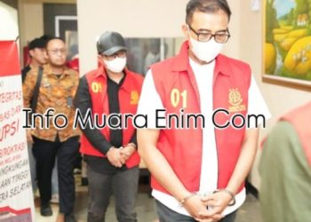 Tim Penyidik Tetapkan 7 Orang Tersangka Kasus Dugaan Korupsi di Bank Plat Merah Cabang Semendo Muara Enim 