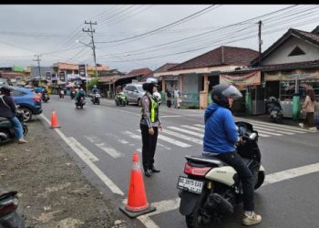 Strong Point Pagi Ciptakan Lalulintas Tertib dan Aman Oleh Satlantas Polres Muara Enim 
