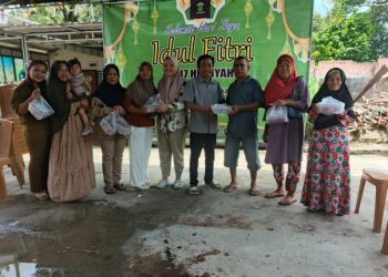 Menjelang Idul Fitri 1447.H Keluarga Besar CV. DANIZA Berbagi Ratusan Paket Daging Sapi & Minuman Ke Masyarakat