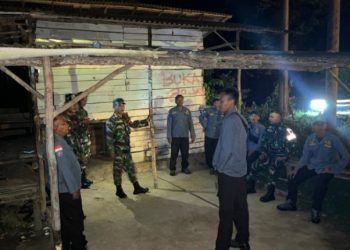 Patroli Bersama Koramil 404-04 Gunung Megang, Ciptakan Rasa Aman di Desa Jemenang