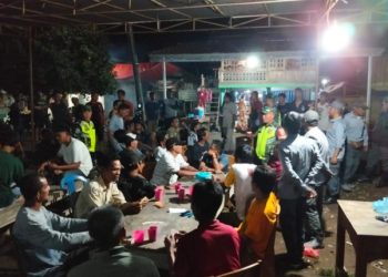 Demi Ciptakan Rasa Aman di Tengah Masyarakat Koramil 404-04/Gunung Megang laksanakan Patroli Bersama