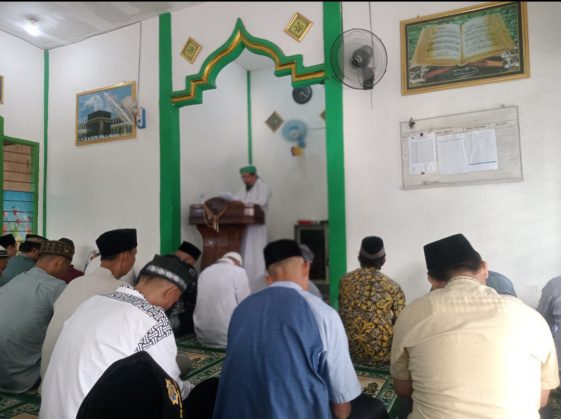 Rajut Kebersamaan, Musholla Al Hijrah Villa Bougenville Asri Gelar Sholat Idul Adha