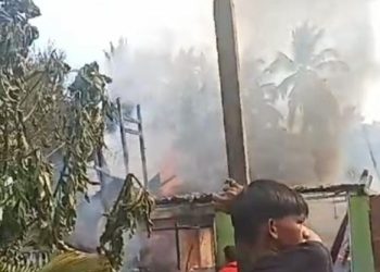 Breaking News, 4 Rumah Milik Warga di Desa Teluk Lubuk Hangus Terbakar 