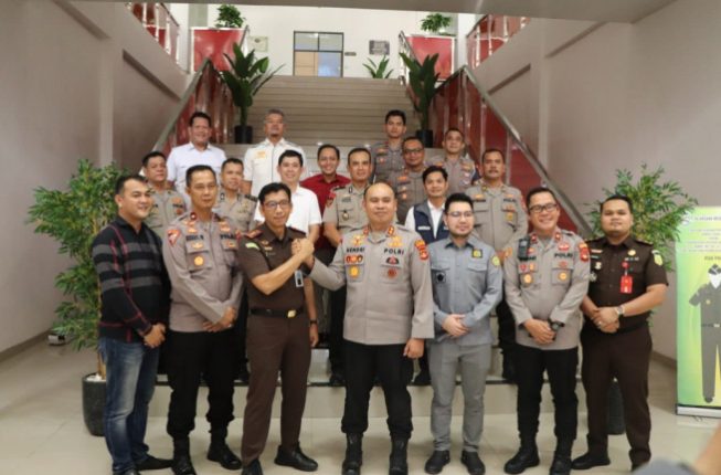 Kapolres Muara Enim Jalin Silaturahmi ke Kejari Muara Enim, Perkuat Sinergitas dan Soliditas Demi Menjaga Stabilitas Daerah