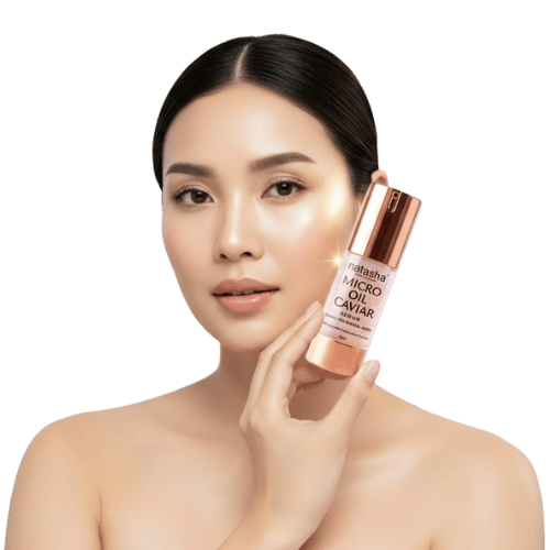 Model memegang produk Natasha Micro Oil Caviar