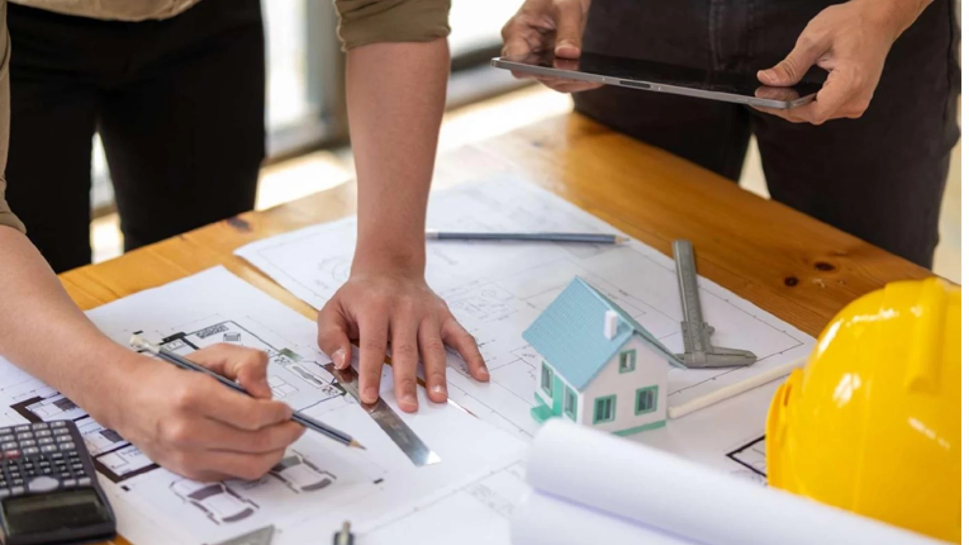 Kontraktor, General Trade, dan Supplier Profesional