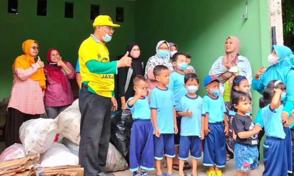 Bank Sampah, Solusi Lingkungan Nyaman dan Bayar Listrik Makin Ringan