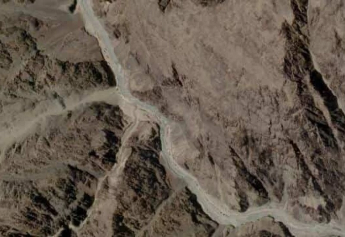 Citra Satelit Tunjukkan Tiongkok Kosongkan Kamp Militer di Perbatasan India
