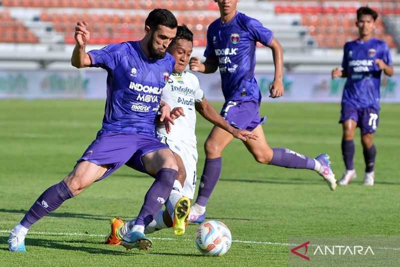 Ini Klasemen Liga 1 Indonesia: Persib Bandung Kunci Satu Tempat Championship Series