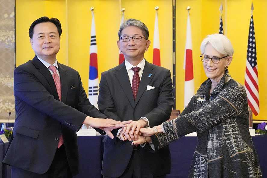 Jepang-AS-Korsel Bersiap Hadapi Provokasi Korut