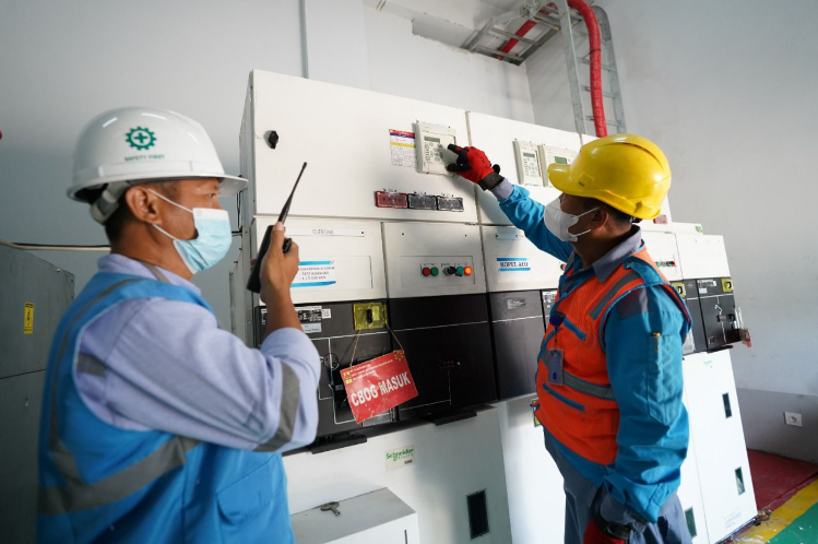 PLN Bagikan Tips Aman saat Intensitas Hujan Tinggi