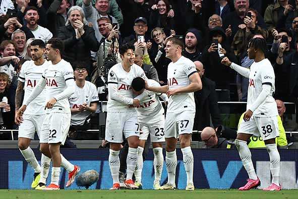 Tottenham Hotspur Siap Menunda Pesta City