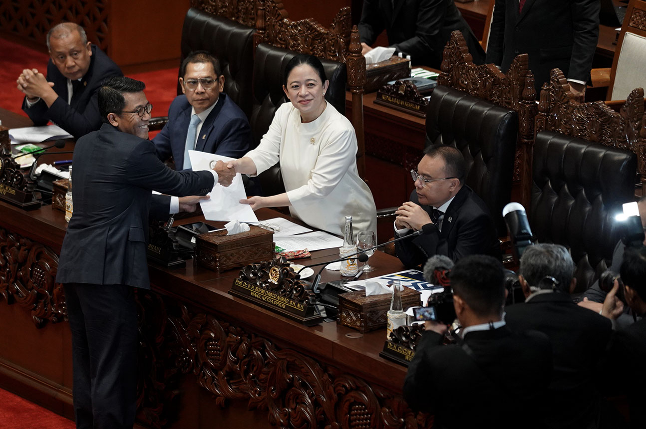 Foto: Paripurna DPR Tetapkan Calon Deputi Gubernur Bank Indonesia Terpilih