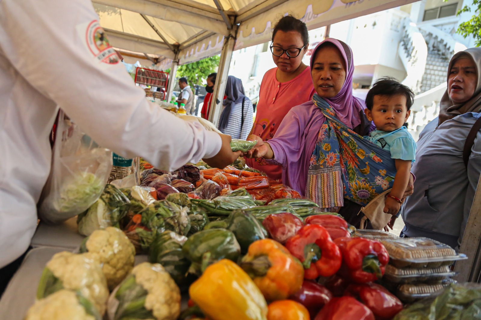 Gambar berita terkait Peluncuran program pasar Ketahanan Pangan Keliling di Semarang