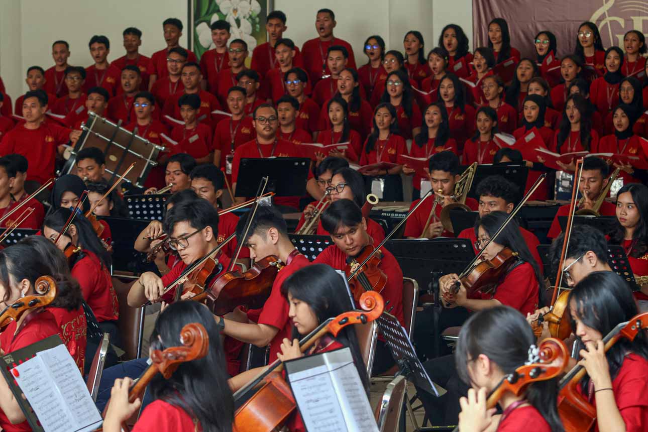 Berita Foto : Remaja dari 33 Provinsi Latihan GBN 2025 Sambut HUT RI