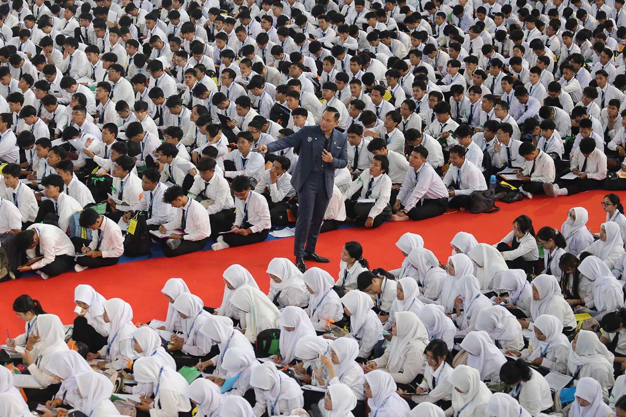 Kuliah Umum Menko AHY di ITS