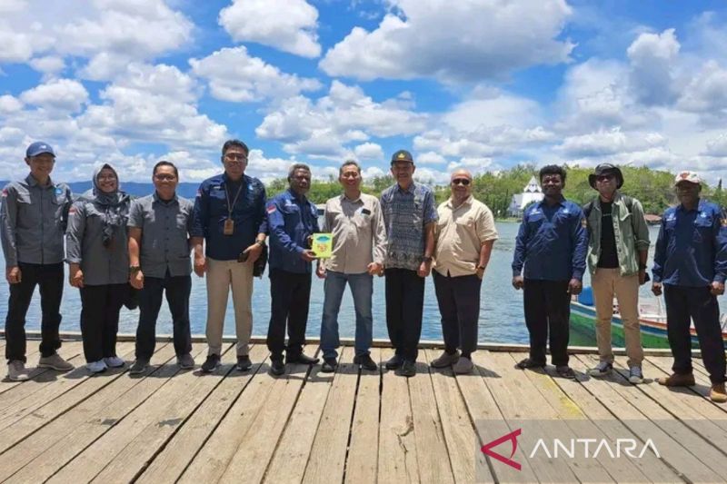 Berita Foto : Pemerintah memastikan Sekolah Adat Papua Komitmen lestarikan tradisi dan budaya 