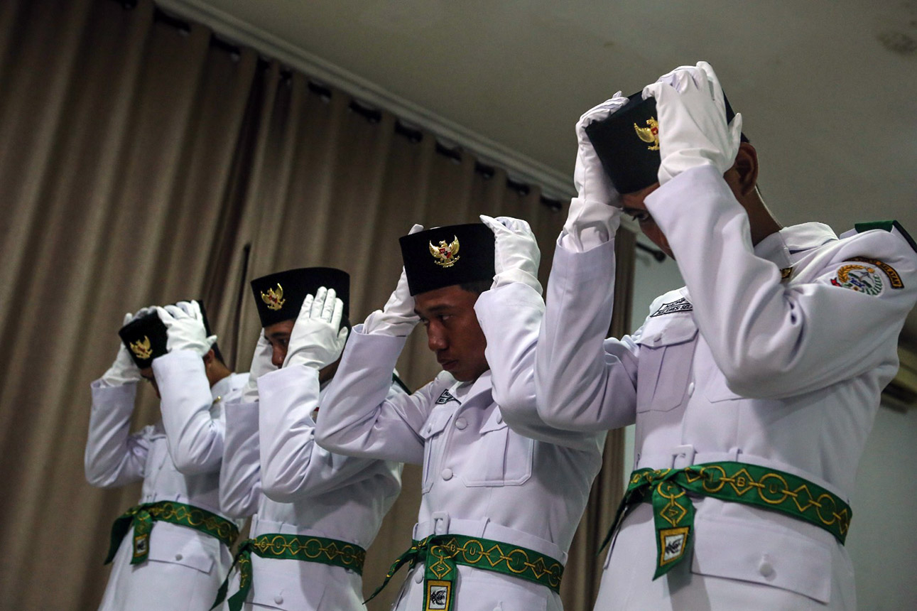 Fitting pakaian dinas upacara Paskibraka Nasional