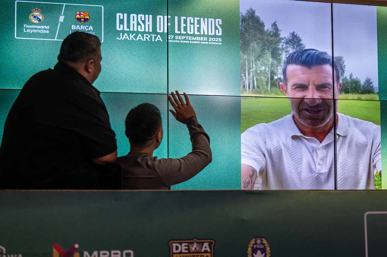 Konpers Pertandingan Legenda Madrid vs Barcelona