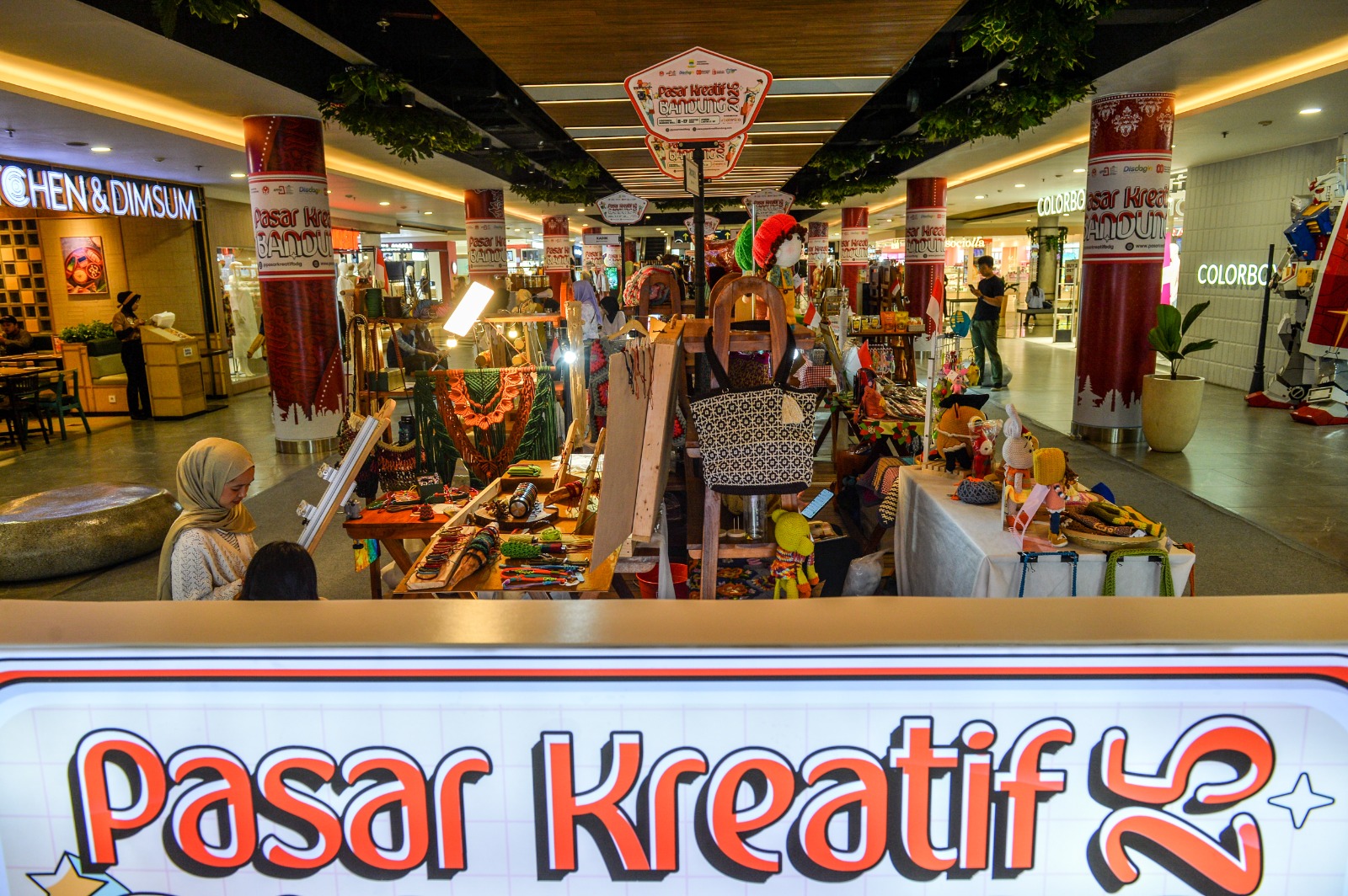 Pasar kreatif di Bandung