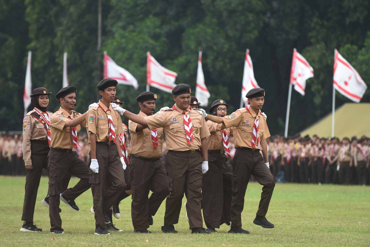 Berita Foto : Pramuka Berkebutuhan Khusus Jadi Petugas Upacara di Peringatan Hari Pramuka ke-64