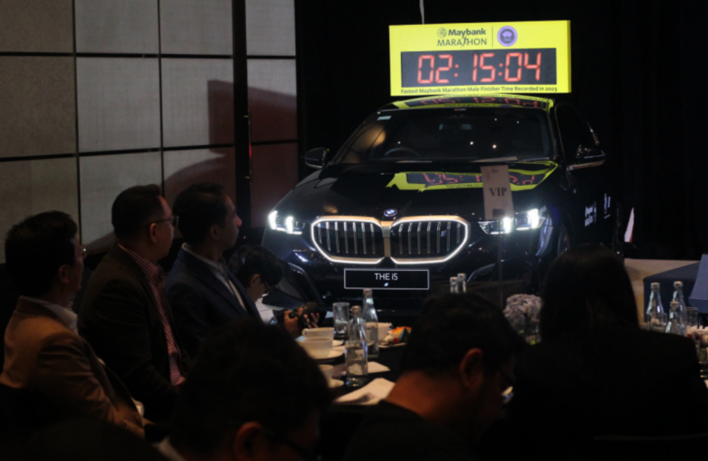 BMW Group Indonesia Kembali Menjadi Sustainable Mobility Partner Maybank Marathon 2025