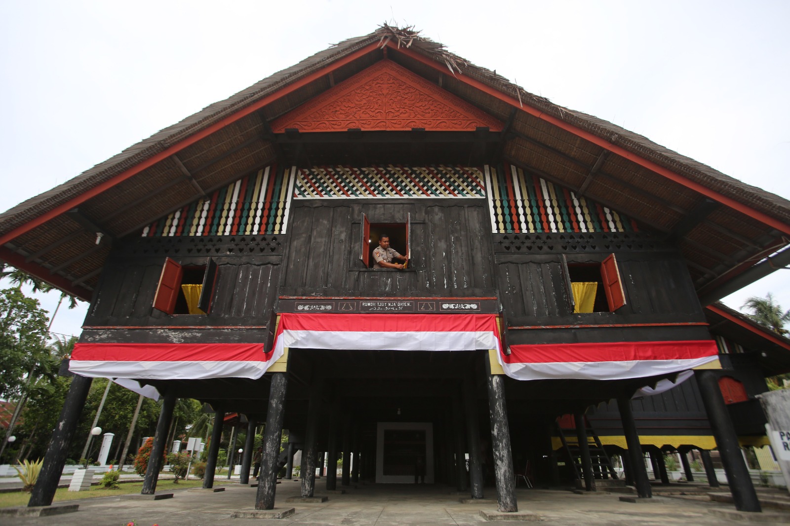 Berita Foto : Rumah pahlawan Cut Nyak Dhien jelang HUT RI