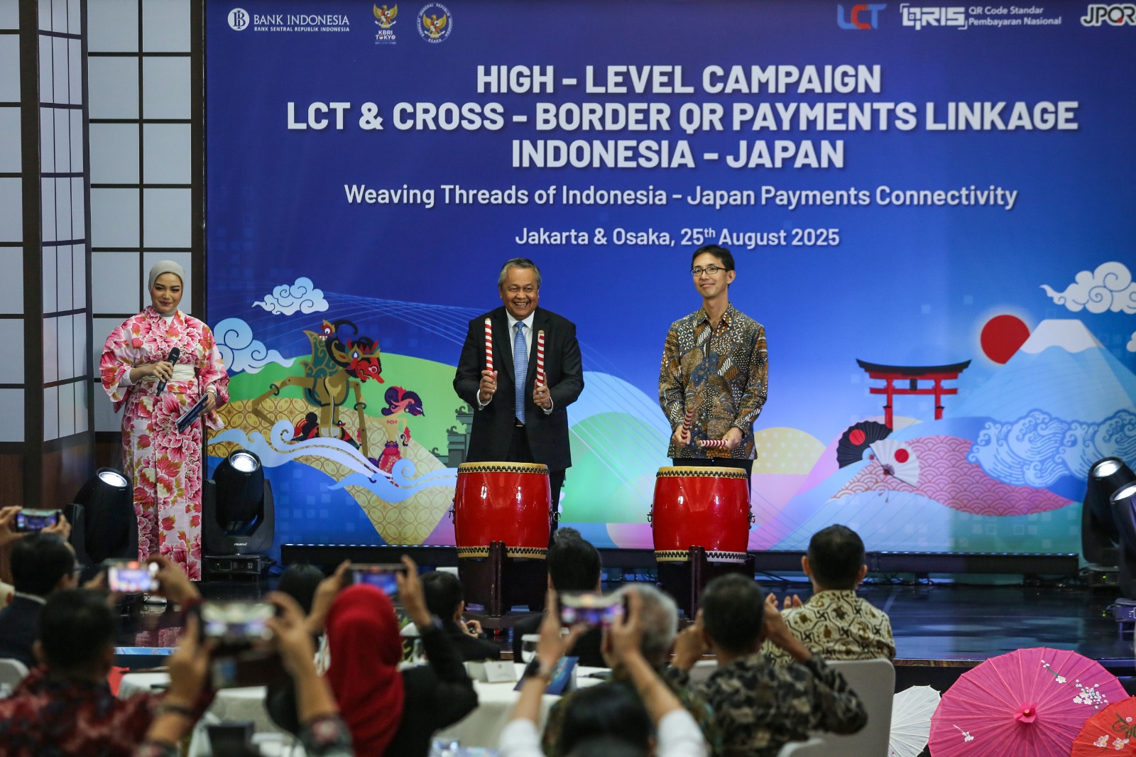 Berita Foto : Peluncuran QRIS antarnegara Indonesia-Jepang