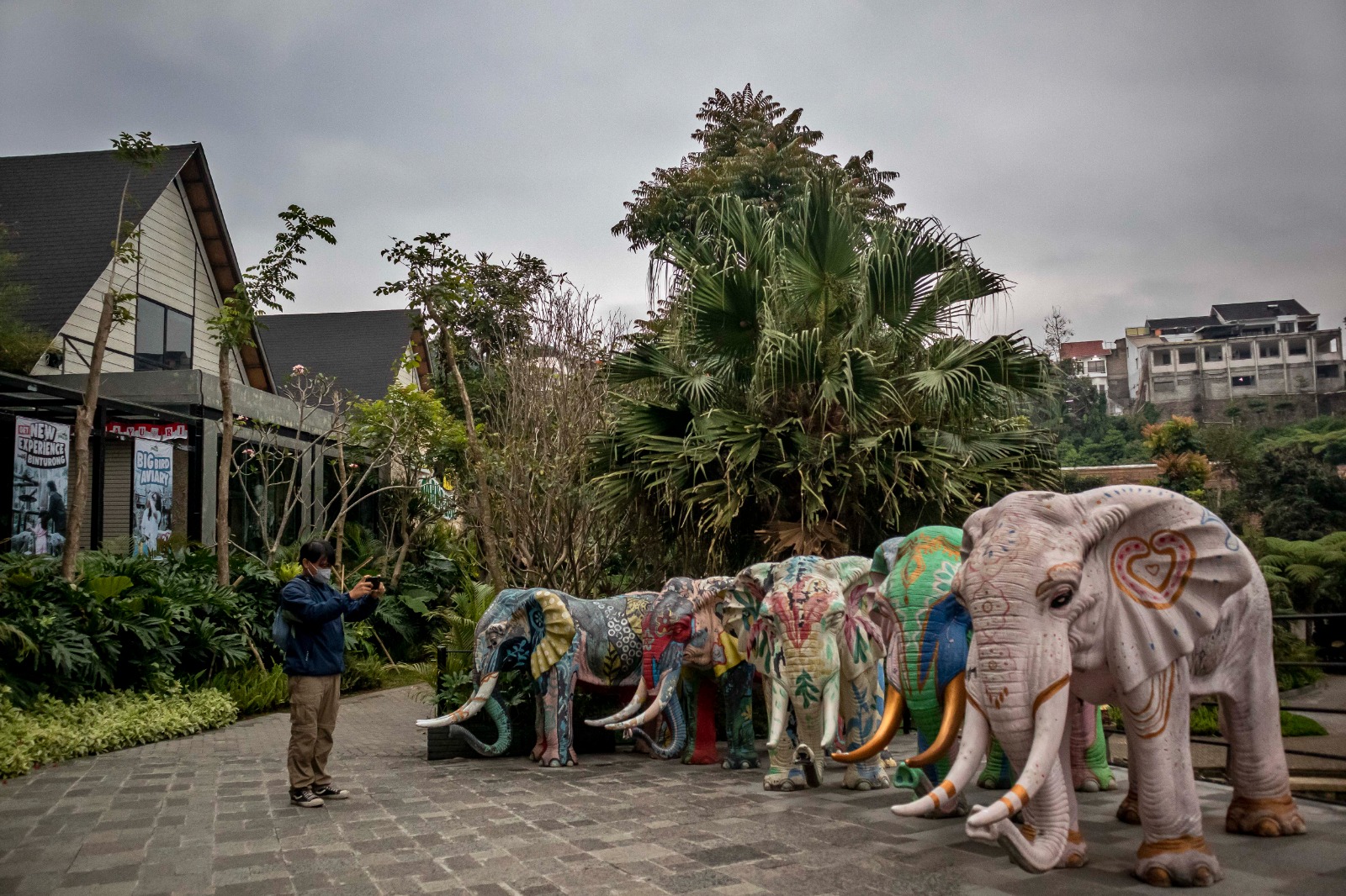 Foto: Penutupan Sementara Lembang Park Zoo – Koran Jakarta ®