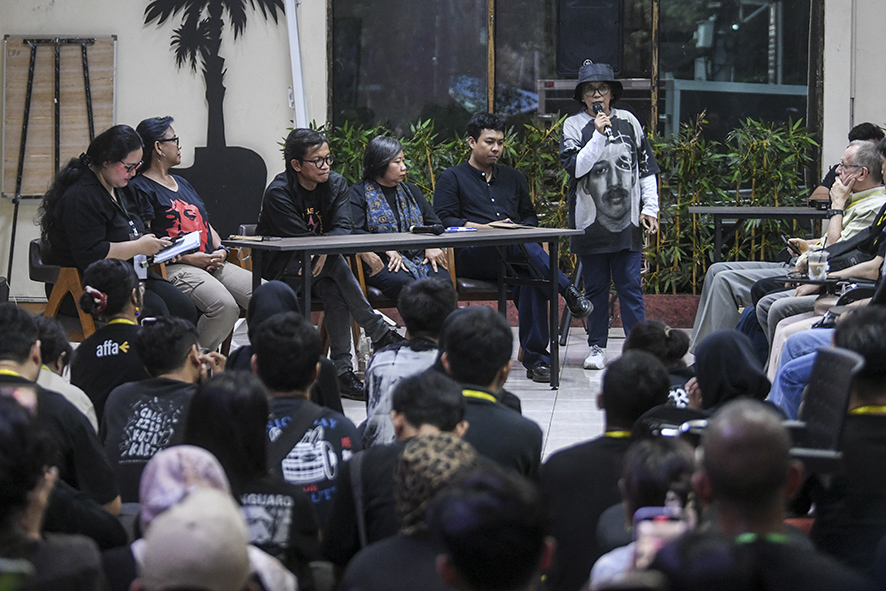 Foto: 21 Tahun Peristiwa Kematian Munir – Koran Jakarta ®